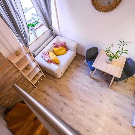 The Modern Loft Apartmán